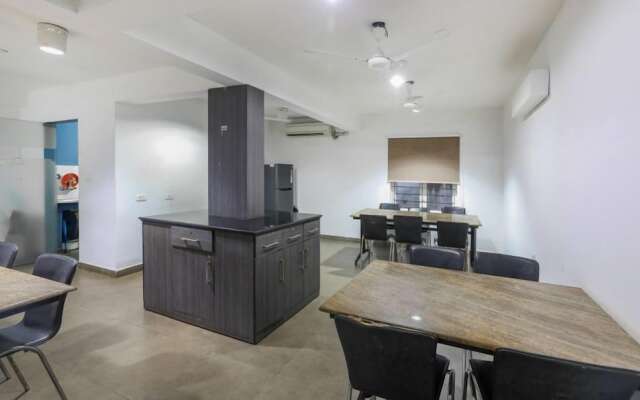 Stay Easy Service Appartment