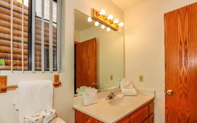 Cozy Hollow - 1890 by Big Bear Vacations