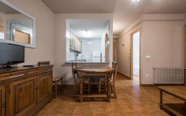 Apartaments Serrano