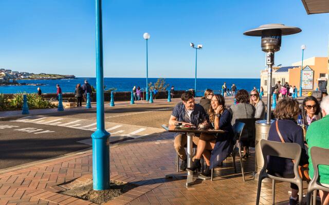 Crowne Plaza Sydney Coogee Beach by IHG