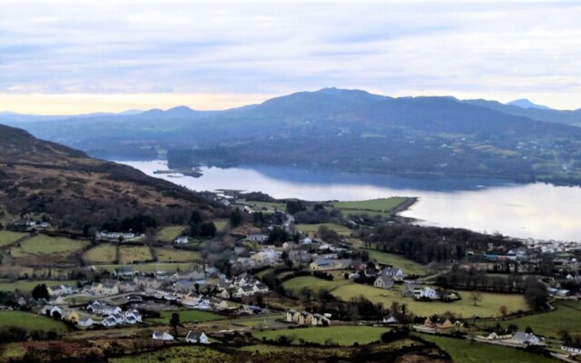 Stunning 4 Bedlog Cabin in Kerrykeel - Sleeps 10
