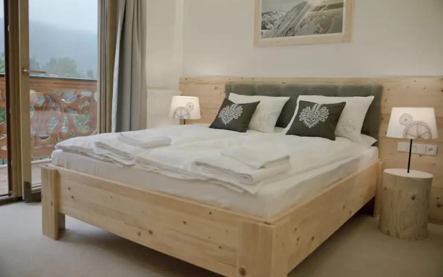 Villa 11 Folk & Design