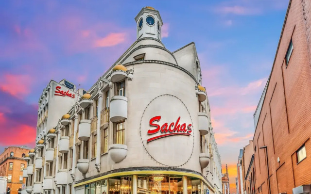 Britannia Sachas Hotel