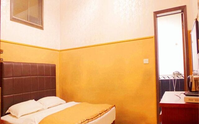 Chongqing Shapingba Yongtu Hotel