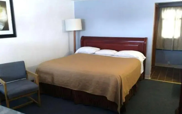 Blue Top Motel