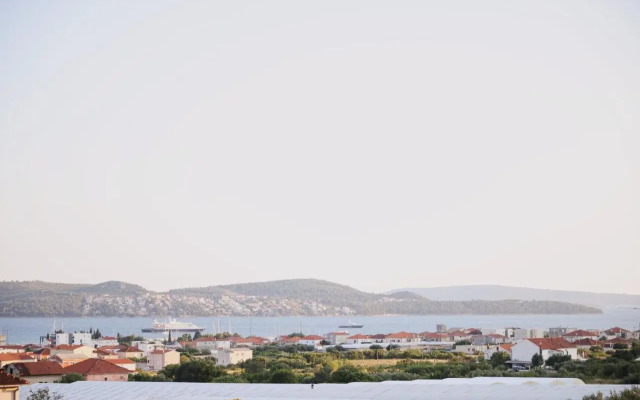 Apartment Blanka with a beautiful view of Trogir