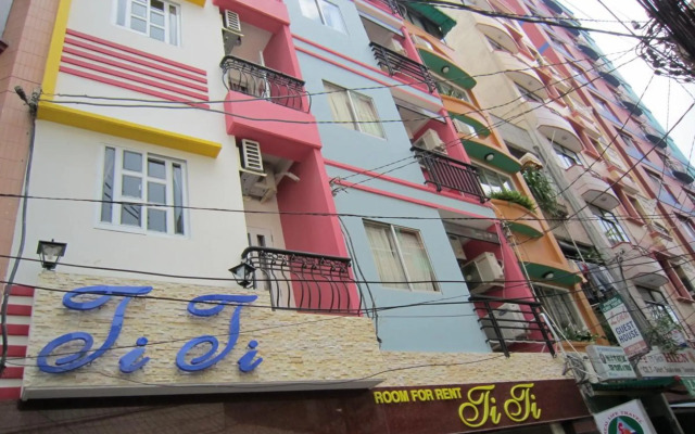 TiTi Hotel