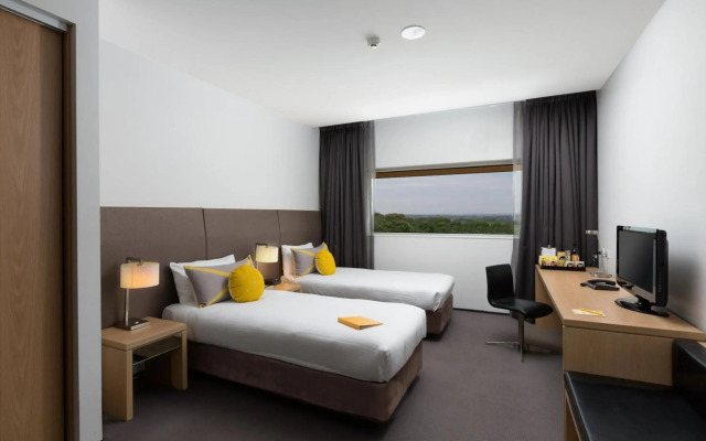 Atura Dandenong