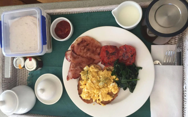 Lyreen's Apartment B&B