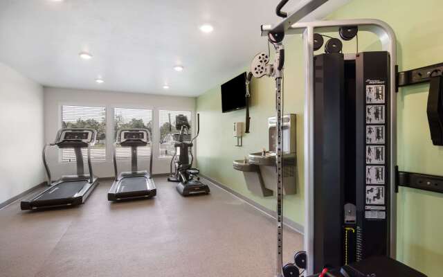 WoodSpring Suites Fort Mill