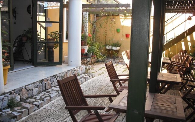sığacık antik otel
