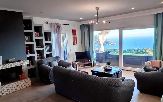 Villa Vardia
