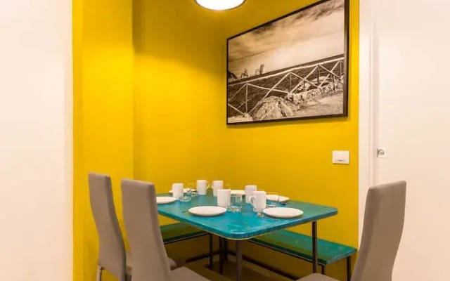 Napoli Central Station Apts & Suites