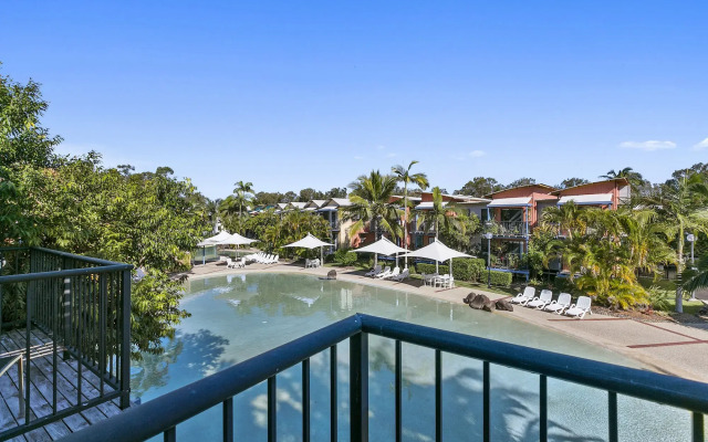 Noosa Lakes Resort