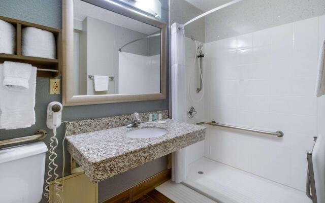 Quality Inn Cookeville