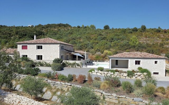 Spacious villa in St. Ambroix with private pool