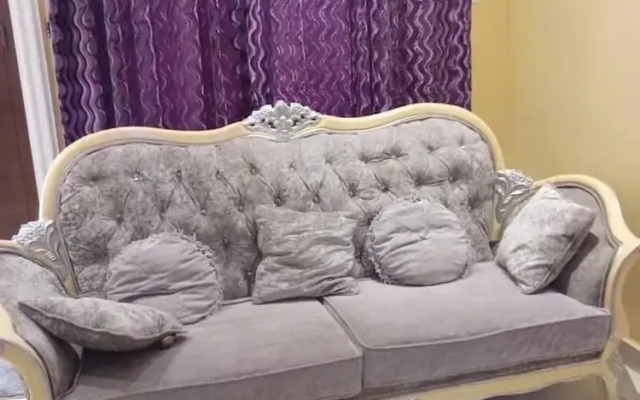 Mankessim-5bedroom-4bathroom-6beds-parking