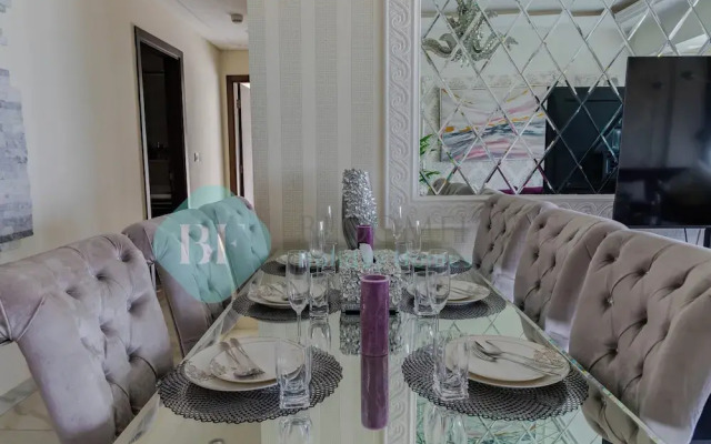 Bloomfields Grandeur 3BR in Wave Tower