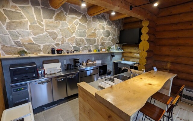 Log cabin rental & Finland Sauna Step House