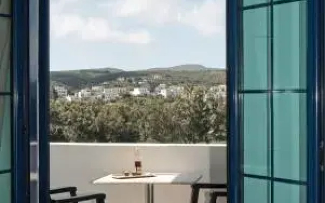 Contaratos Holiday Lettings