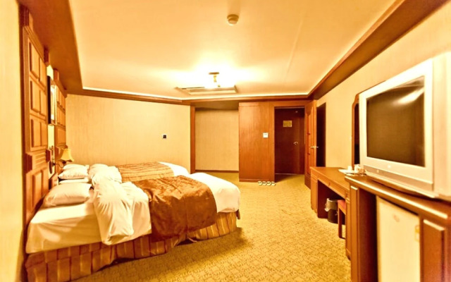 Gunsan Riverhill Hotel