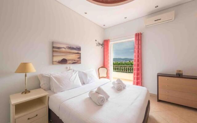 Anavissos 3bdr Seaview Beachhouse with Bbq