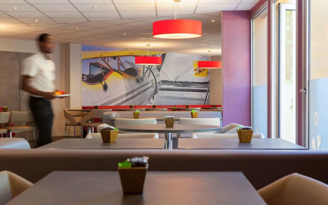 Ibis Jouy en Josas Velizy