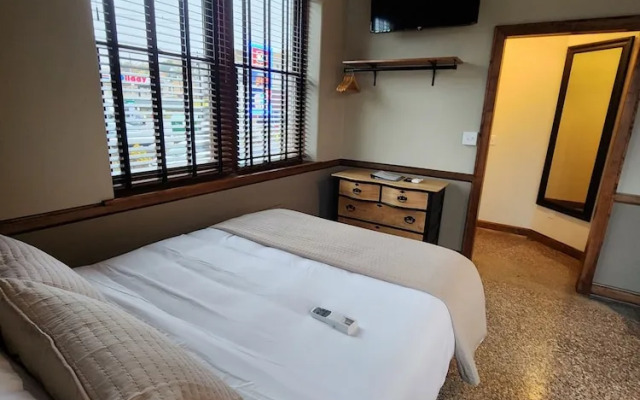 The Lodge Luxury Suites