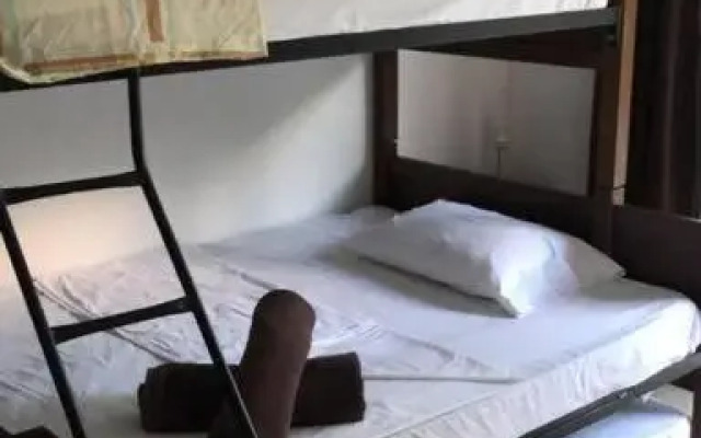 FRIDA'S APARTMENTs 2A