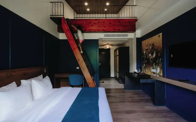 The Voyage by Kaizen, Manali