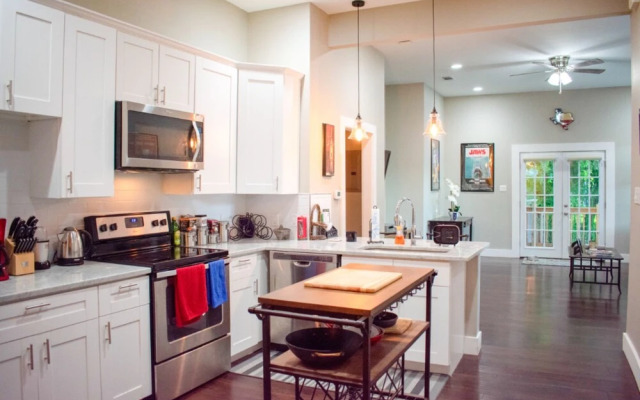 Southtown Classic 3br/2ba Mins From Downtown