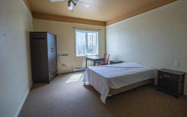 Room in Studio - Varenne Hotel Private Double Room 3 - A19