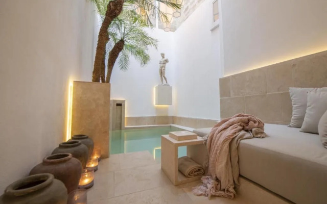 Palazzo Lecce - Epoca Collection