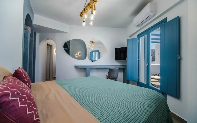 Aegean Blue Luxury Suites