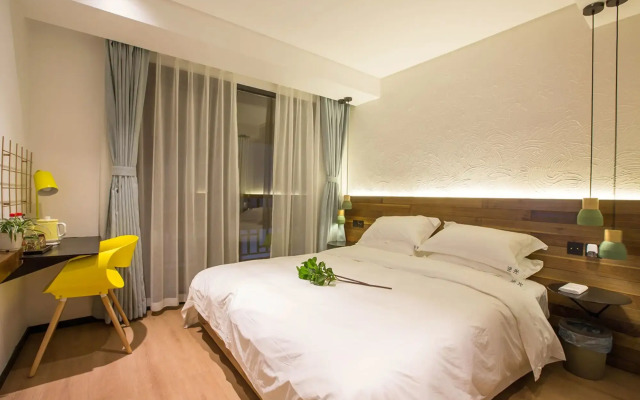 Zhijiang Hotel