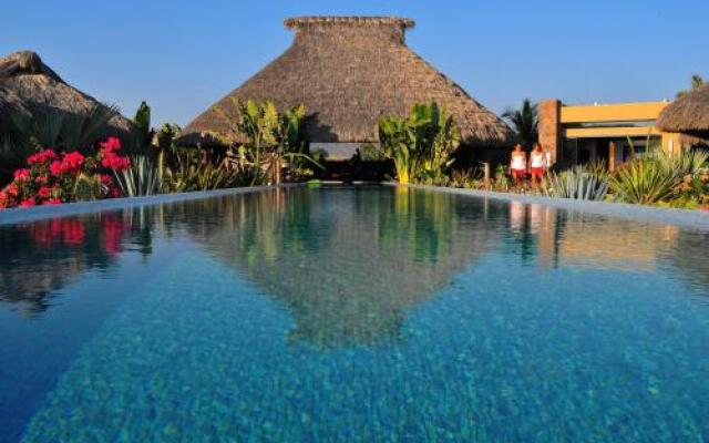 Amalys Luxury Resort