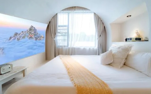 Harajuku Art Store (Entrance Store of Wudang Mountain Scenic Area) – Guest Rooms – Shiyan