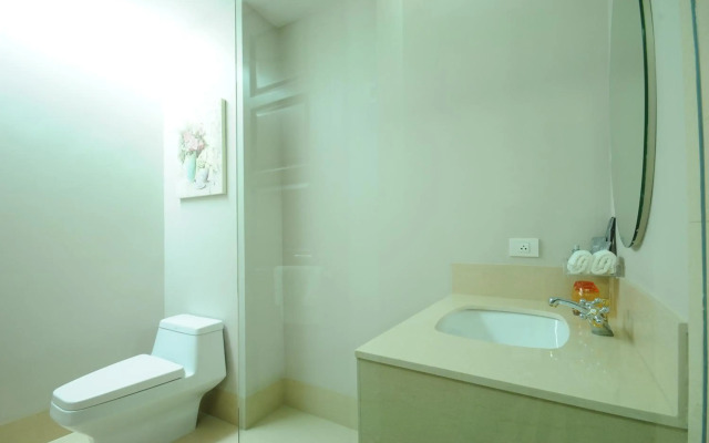 One One Bangkok Hotel