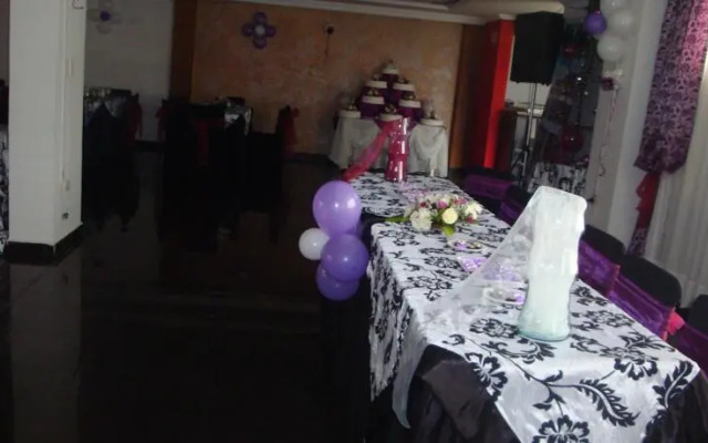 Hotel Prado Inn