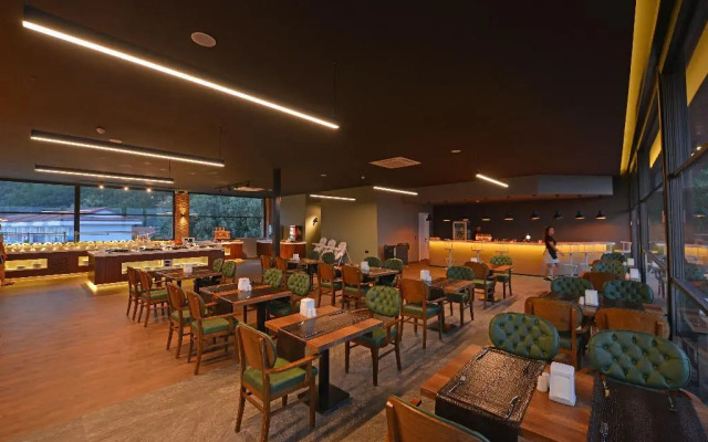 Belcekum Beach Hotel