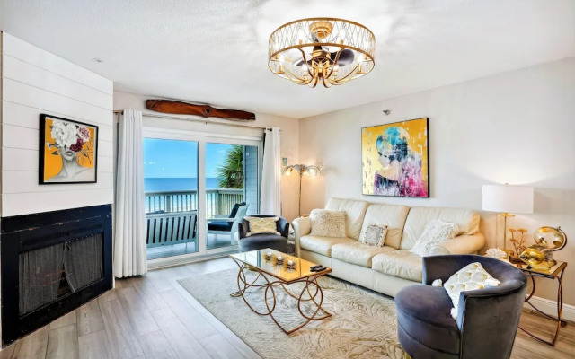 Pelican Pointe 5B