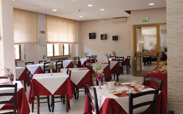 Santa Caterina Hotel & Bike