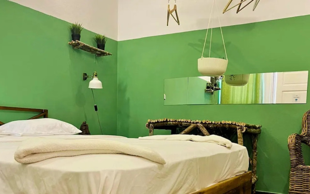 Tribe Inn & Rooftop Lounge