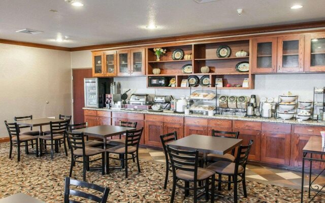 Comfort Inn & Suites Muncie Near University