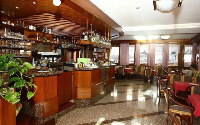 Hotel Londra