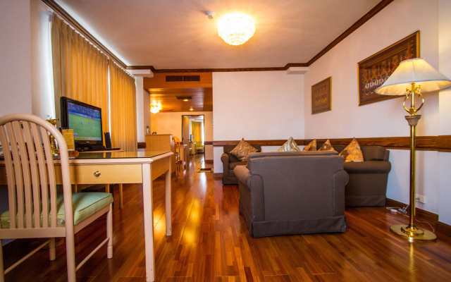 Thong Tarin Hotel