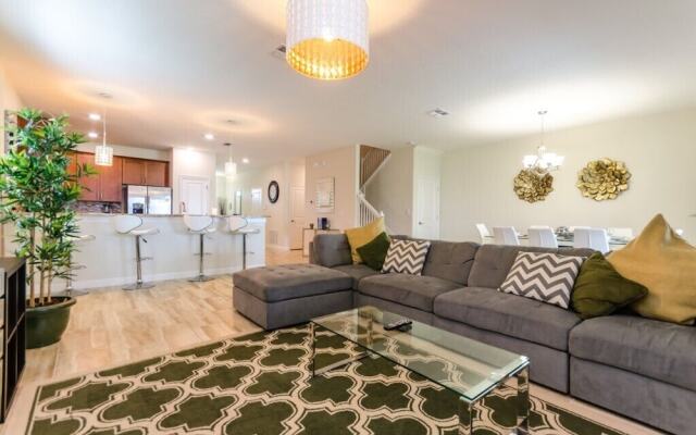 Huge Champions Gate 8 Bedroom Villa