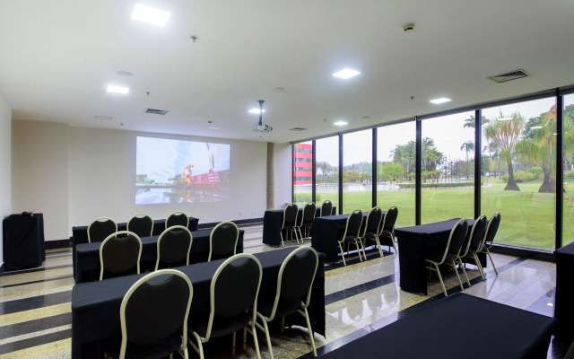 Golden Tulip Brasilia Alvorada