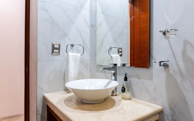 Menesse On The Beach 5 1 Bedroom Condo