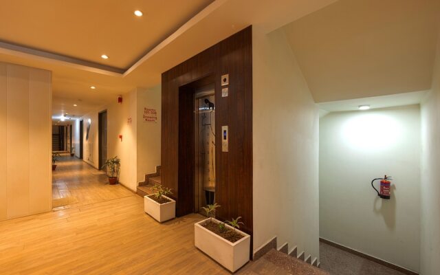 Hotel Grand Tashree